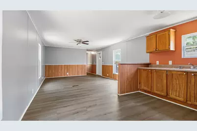 143 Honeysuckle Street, Defuniak Springs, FL 32433 - Photo 36