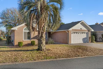 915 Shalimar Point Drive, Shalimar, FL 32579 - Photo 2