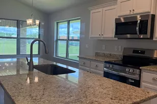 184 Ridgeway Cir, Crestview, FL 32536 - Photo 12