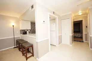 308 SW Miracle Strip Parkway SW, Fort Walton Beach, FL 32548 - Photo 14