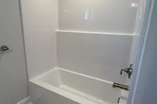 190 Ridgeway Cir, Crestview, FL 32536 - Photo 16