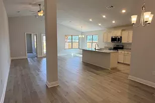 190 Ridgeway Cir, Crestview, FL 32536 - Photo 6