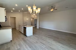 190 Ridgeway Cir, Crestview, FL 32536 - Photo 10