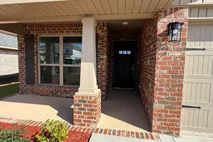 190 Ridgeway Cir, Crestview, FL 32536 - Photo 4