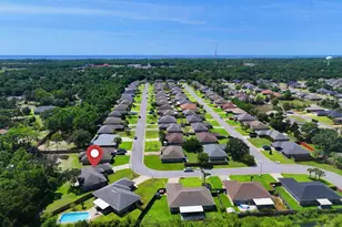 1976 Bay Pine Cir, Gulf Breeze, FL 32563 - Photo 36