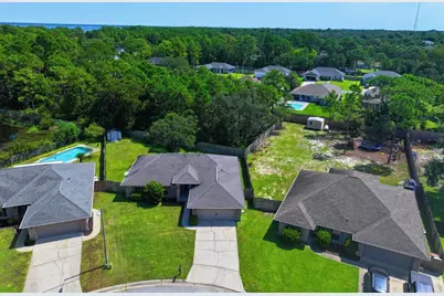 1976 Bay Pine Circle, Gulf Breeze, FL 32563 - Photo 32