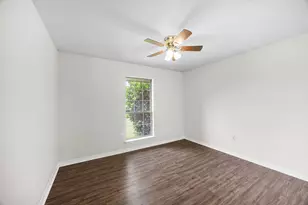 1976 Bay Pine Cir, Gulf Breeze, FL 32563 - Photo 22