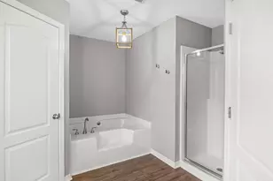 1976 Bay Pine Cir, Gulf Breeze, FL 32563 - Photo 20