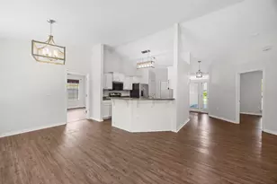 1976 Bay Pine Cir, Gulf Breeze, FL 32563 - Photo 4