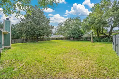 253 Grand Prix Drive, Crestview, FL 32536 - Photo 32