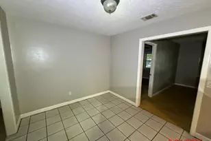 35 NW Maples Street NW, Fort Walton Beach, FL 32548 - Photo 10