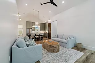 221 15th St, Panama City Beach, FL 32413 - Photo 28