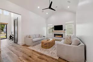 221 15th St, Panama City Beach, FL 32413 - Photo 26