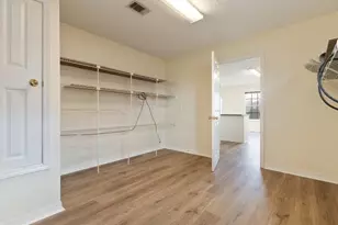 2837 Tamiami Trail, Crestview, FL 32539 - Photo 12