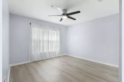 4270 Calinda Ln #311, Niceville, FL 32578 - Photo 8