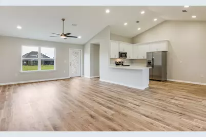 3203 Liz Court, Crestview, FL 32539 - Photo 4