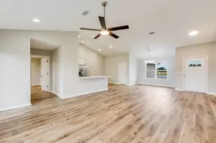 3203 Liz Ct, Crestview, FL 32539 - Photo 8