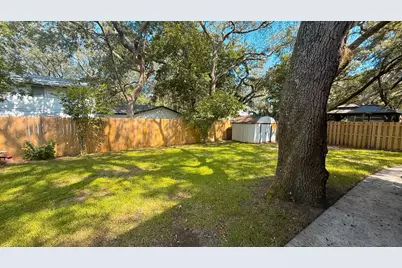 528 NW Cheshire Avenue NW, Fort Walton Beach, FL 32547 - Photo 6