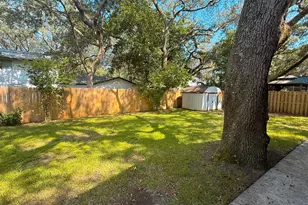 528 NW Cheshire Ave NW, Fort Walton Beach, FL 32547 - Photo 6