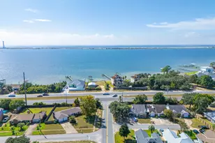 410 Rue Des Tours, Mary Esther, FL 32569 - Photo 40