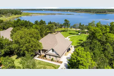 169 Lake Merial Boulevard, Southport, FL 32409 - Photo 6