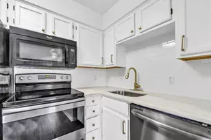 200 Sandestin Ln, Miramar Beach, FL 32550 - Photo 8