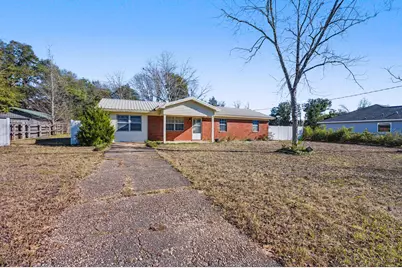 1208 Sunshine Drive, Crestview, FL 32539 - Photo 4