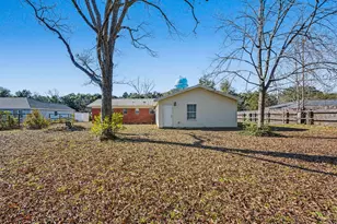 1208 Sunshine Dr, Crestview, FL 32539 - Photo 36