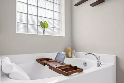 3023 Crown Creek Circle, Crestview, FL 32539 - Photo 18