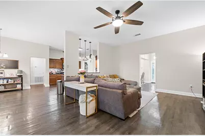 3023 Crown Creek Circle, Crestview, FL 32539 - Photo 6