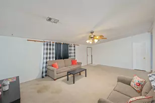 93 W Raphael Road W, Defuniak Springs, FL 32433 - Photo 8