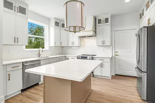 160 Clarke Hl Rd, Freeport, FL 32439 - Photo 2