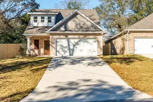 807 S B S Cedar Ave S, Niceville, FL 32578 - Photo 2