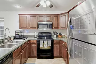 289 Dahlquist Dr, Crestview, FL 32539 - Photo 8