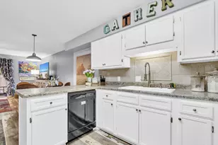 38 NW Baywood Ct NW, Fort Walton Beach, FL 32548 - Photo 14