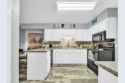 38 NW Baywood Court NW #38, Fort Walton Beach, FL 32548 - Photo 1