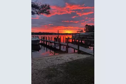 68 N John Sims Parkway, Valparaiso, FL 32580 - Photo 1