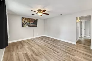 1100 Shoreline Dr, Gulf Breeze, FL 32561 - Photo 8