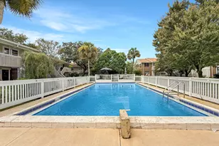 1100 Shoreline Dr, Gulf Breeze, FL 32561 - Photo 14