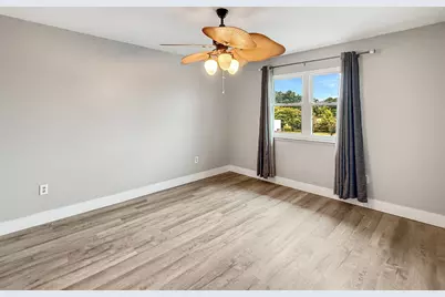 1100 Shoreline Drive #221, Gulf Breeze, FL 32561 - Photo 12