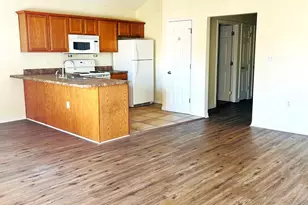 53 Robys Dr, Mary Esther, FL 32569 - Photo 2