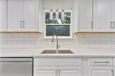 734 Green Street, Fort Walton Beach, FL 32547 - Photo 24