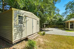 1310 Texas Pkwy, Crestview, FL 32536 - Photo 34