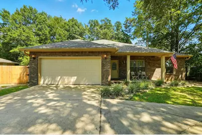 1310 Texas Parkway, Crestview, FL 32536 - Photo 1