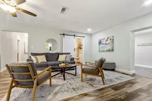 164 Beal Pkwy, Fort Walton Beach, FL 32548 - Photo 6