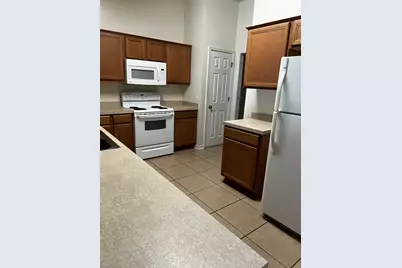 713 N Park Boulevard N #UNIT A, Fort Walton Beach, FL 32547 - Photo 2