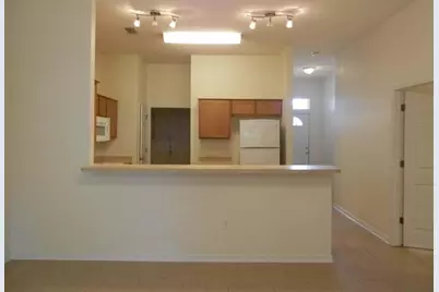 713 N Park Boulevard N #UNIT A, Fort Walton Beach, FL 32547 - Photo 4