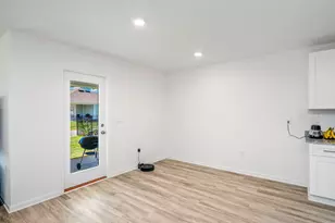 103 Riverwalk Cir, Freeport, FL 32439 - Photo 16