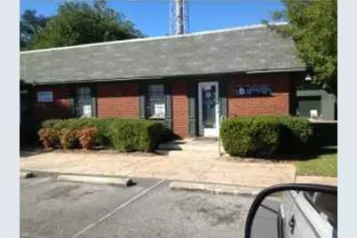 17 Racetrack Road, Fort Walton Beach, FL 32547 - Photo 1