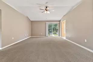 1249 Jefferyscot Dr, Crestview, FL 32536 - Photo 8